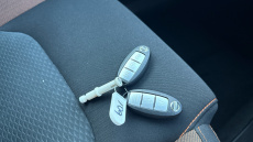 Nissan Qashqai 1.3 DiG-T N-Motion 5dr Petrol Hatchback